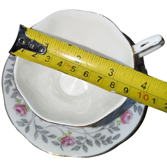 Royal Albert| x2 Bone China England Conway 25th Anniversary Tea Cups and Saucer - Picture 12 of 15